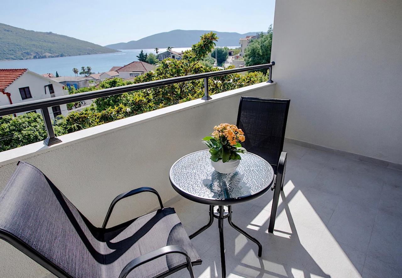 Hotel Olimpija Plus Herceg Novi Zewnętrze zdjęcie