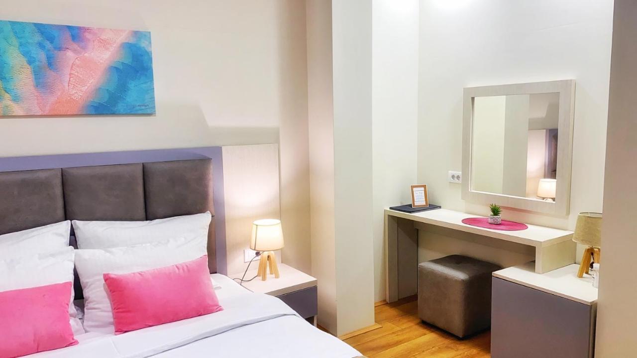 Hotel Olimpija Plus Herceg Novi Zewnętrze zdjęcie