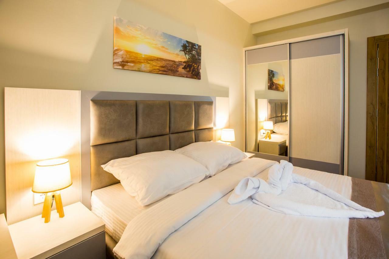 Hotel Olimpija Plus Herceg Novi Zewnętrze zdjęcie