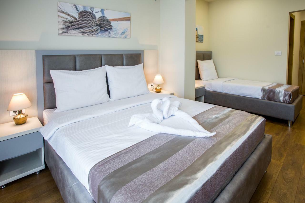 Hotel Olimpija Plus Herceg Novi Zewnętrze zdjęcie