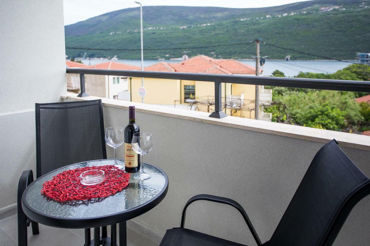 Hotel Olimpija Plus Herceg Novi Zewnętrze zdjęcie