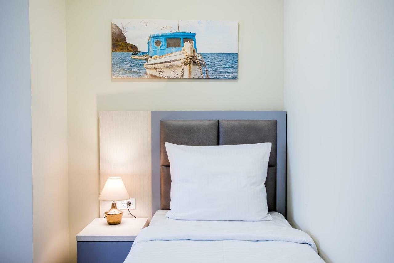 Hotel Olimpija Plus Herceg Novi Zewnętrze zdjęcie