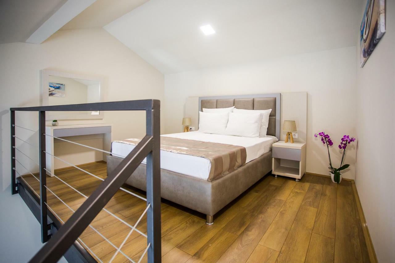 Hotel Olimpija Plus Herceg Novi Zewnętrze zdjęcie