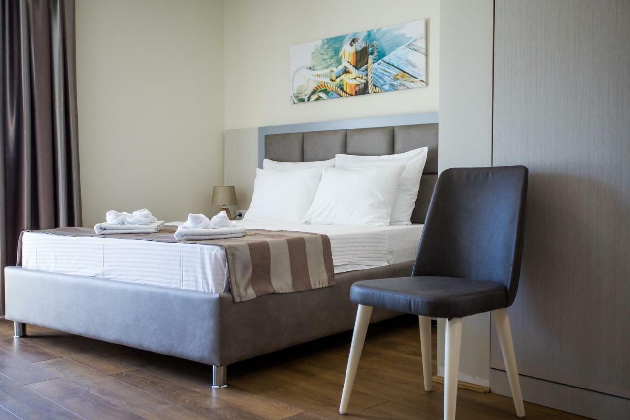 Hotel Olimpija Plus Herceg Novi Zewnętrze zdjęcie