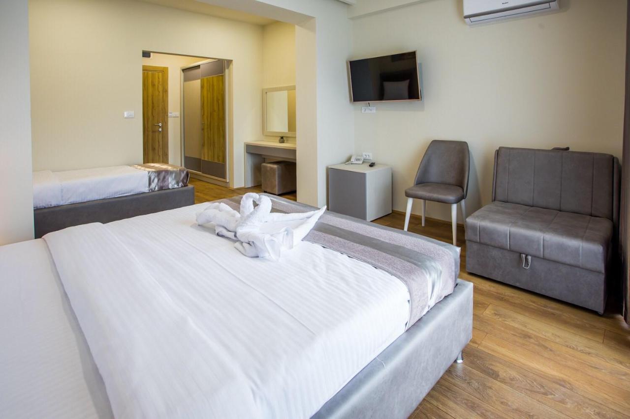 Hotel Olimpija Plus Herceg Novi Zewnętrze zdjęcie