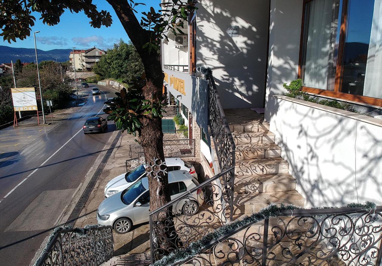 Hotel Olimpija Plus Herceg Novi Zewnętrze zdjęcie